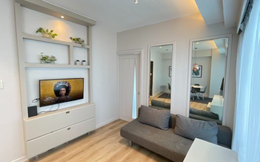 Charming 1-Bedroom Condo Unit for Sale in Eastwood Parkview Tower 1, Eastwood , Quezon City